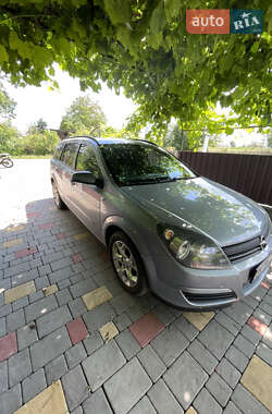 Универсал Opel Astra 2005 в 