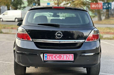 Хэтчбек Opel Astra 2007 в 
