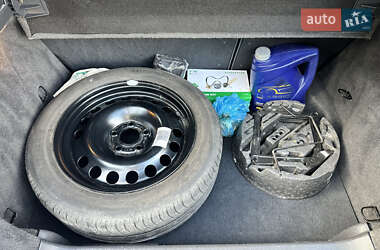 Хэтчбек Opel Astra 2007 в 
