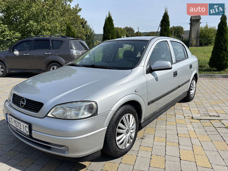 Opel Astra 2000