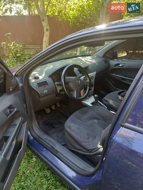 Хэтчбек Opel Astra 2008 в Чернигове фото 11 Хэтчбек Opel Astra 2008 в Чернигове