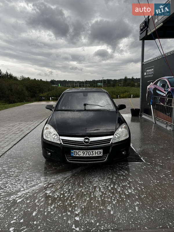 Opel Astra 2008