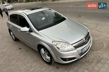 Хетчбек Opel Astra 2007 в Львові