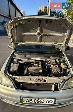 Седан Opel Astra 2007 в Виннице