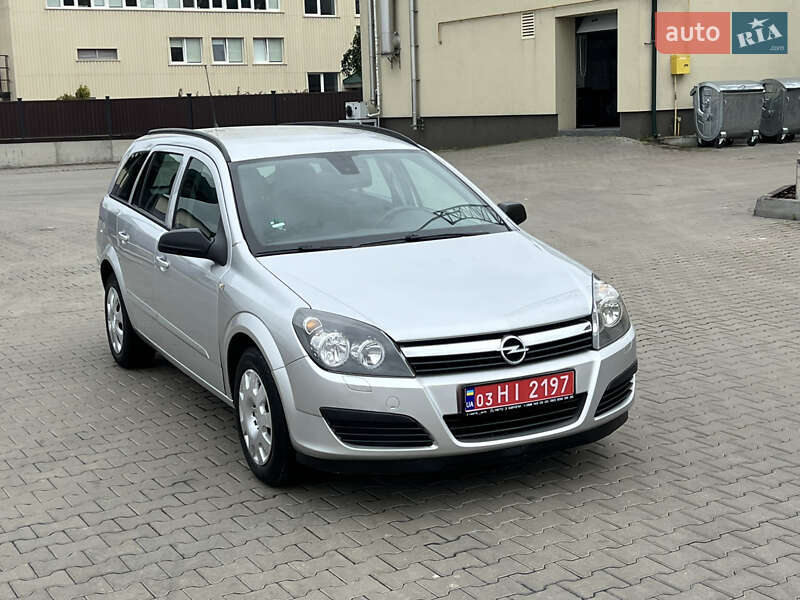 Универсал Opel Astra 2007 в Луцке