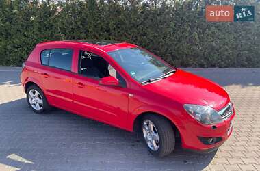 Хэтчбек Opel Astra 2007 в 