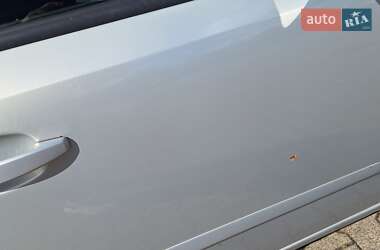 Хэтчбек Opel Astra 2007 в 