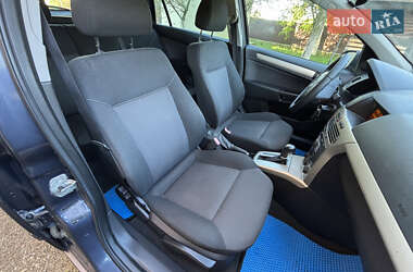 Универсал Opel Astra 2007 в 