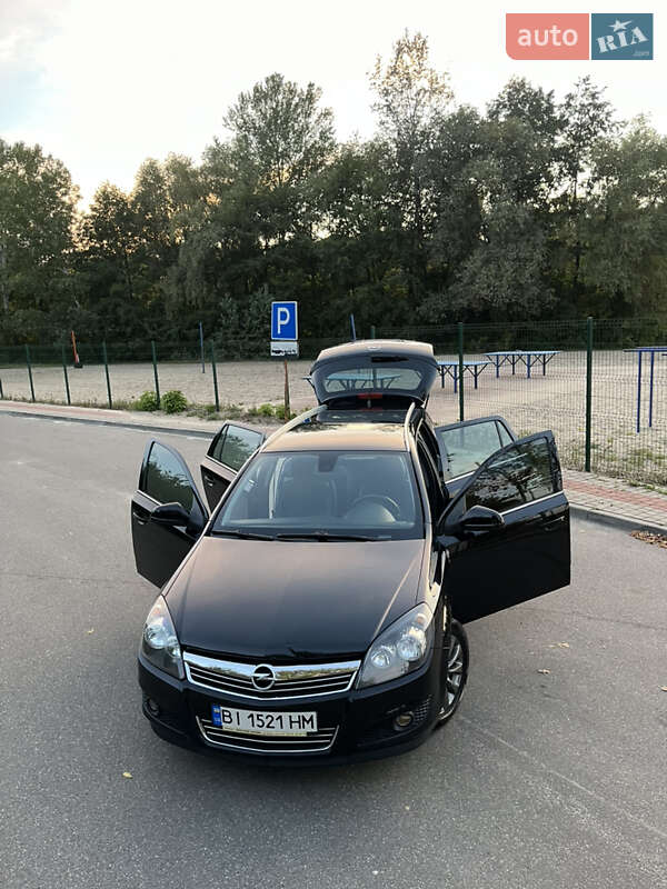 Универсал Opel Astra 2010 в Полтаве фото 19 Универсал Opel Astra 2010 в Полтаве