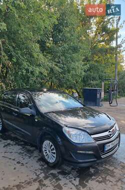 Хетчбек Opel Astra 2007 в Сумах