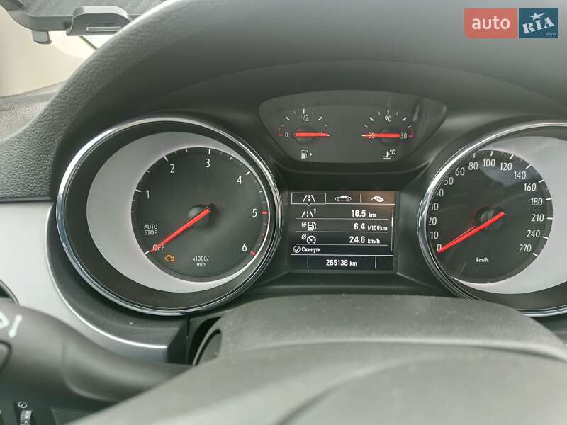 Универсал Opel Astra 2017 в Горохове