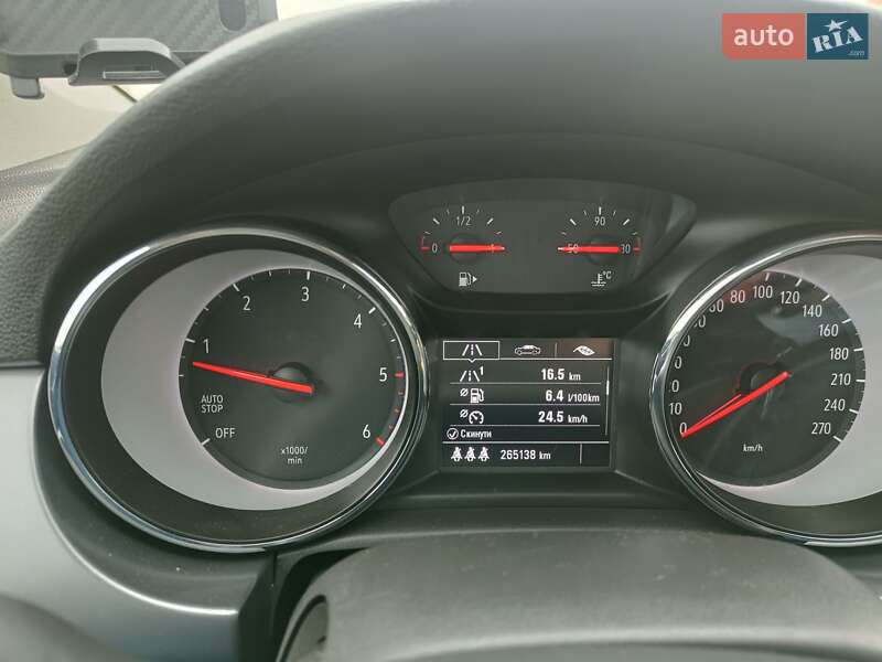 Универсал Opel Astra 2017 в Горохове