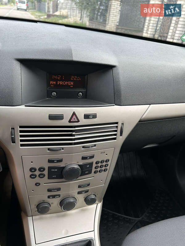 Хетчбек Opel Astra 2008 в Білій Церкві