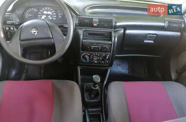 Хэтчбек Opel Astra 1993 в 