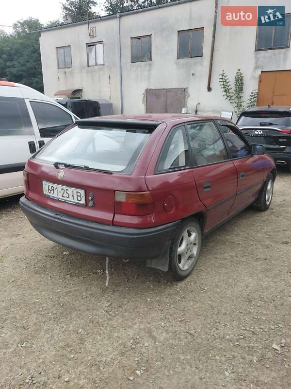 Хетчбек Opel Astra 1992 в Івано-Франківську