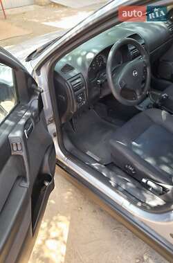 Седан Opel Astra 2002 в 