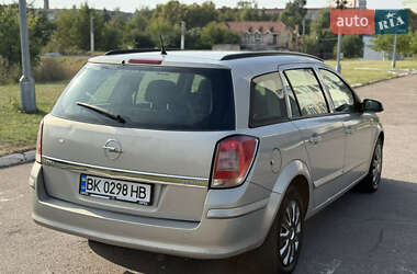 Универсал Opel Astra 2008 в 