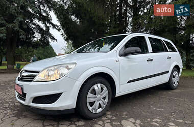 Универсал Opel Astra 2008 в 