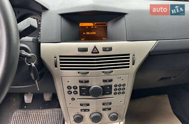 Универсал Opel Astra 2008 в 