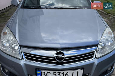 Opel Astra 2009