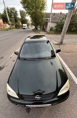 Седан Opel Astra 1999 в 
