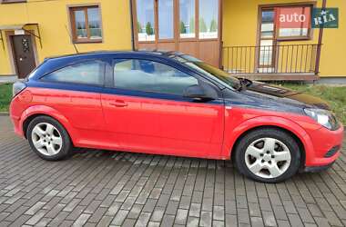 Хэтчбек Opel Astra 2006 в 