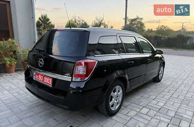 Универсал Opel Astra 2009 в 