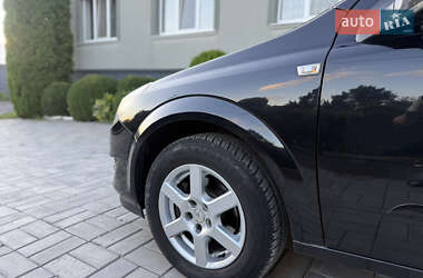 Универсал Opel Astra 2009 в 