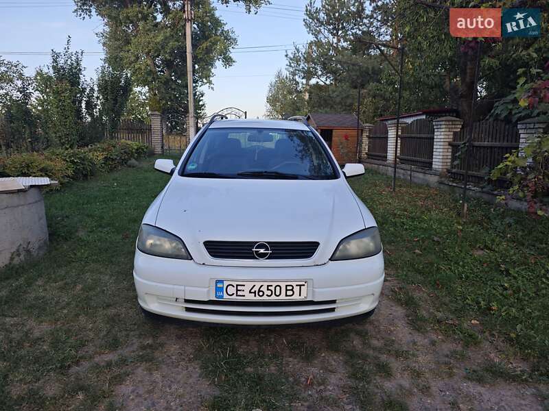 Универсал Opel Astra 2004 в Черновцах