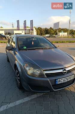 Универсал Opel Astra 2006 в Луцке