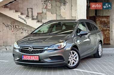 Універсал Opel Astra 2019 в Тернополі