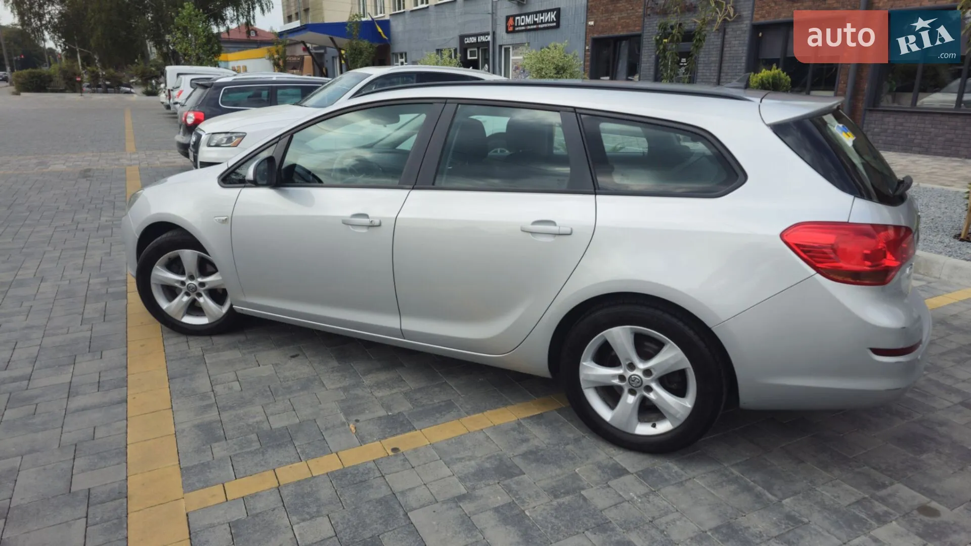 2011 Opel Astra - мініатюра 8