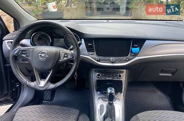 Универсал Opel Astra 2017 в 