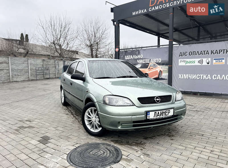 Opel Astra 2006