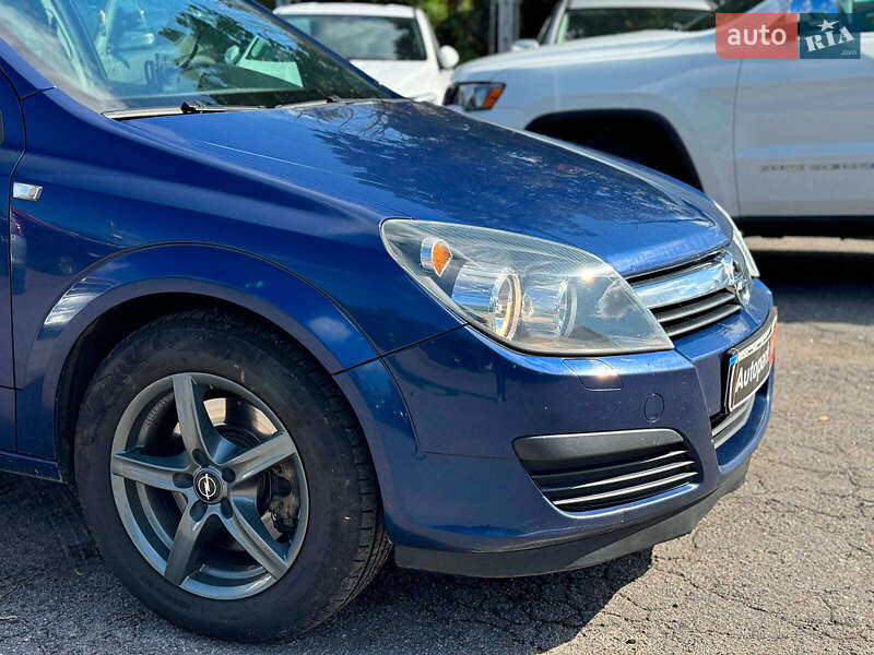 Универсал Opel Astra 2006 в Виннице