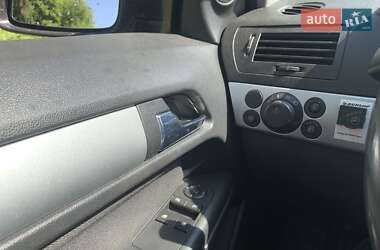 Универсал Opel Astra 2009 в 