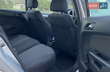 Универсал Opel Astra 2007 в 