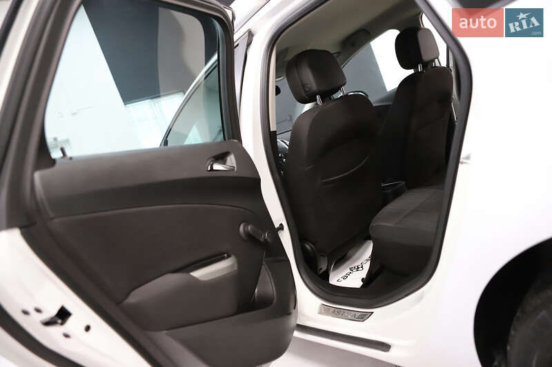 Универсал Opel Astra 2013 в Дрогобыче