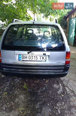 Універсал Opel Astra 1995 в 