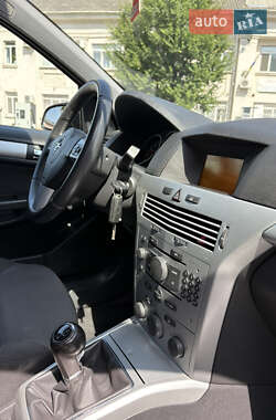 Універсал Opel Astra 2009 в 