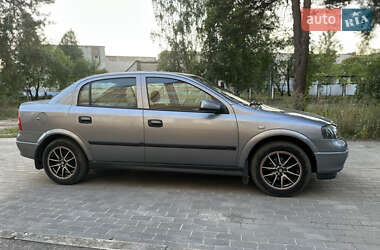 Седан Opel Astra 2007 в 