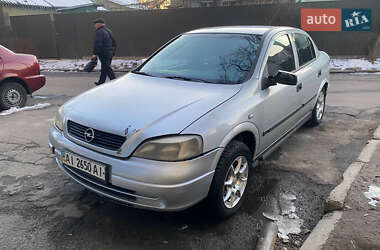 Седан Opel Astra 2002 в Києві