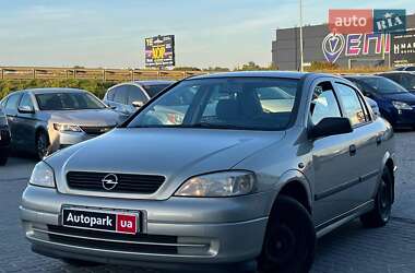 Седан Opel Astra 2008 в Львові