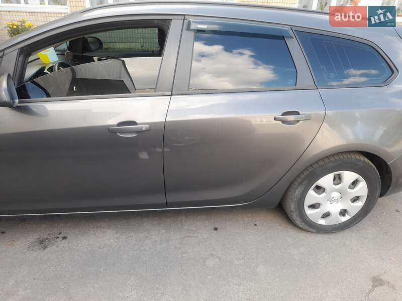 Универсал Opel Astra 2011 в Шепетовке фото Универсал Opel Astra 2011 в Шепетовке