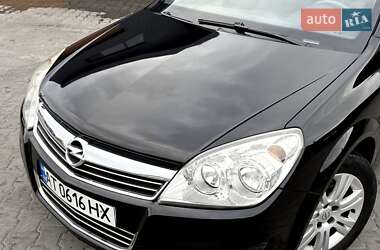 Универсал Opel Astra 2009 в 