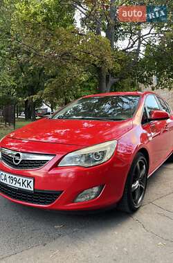 Opel Astra 2010