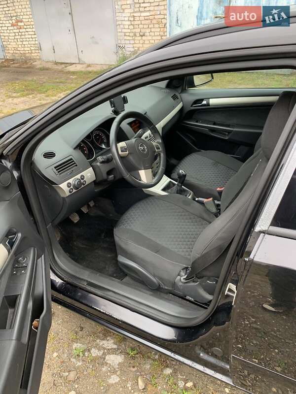 Универсал Opel Astra 2007 в Львове