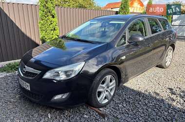 Универсал Opel Astra 2010 в Виннице