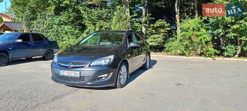 Універсал Opel Astra 2013 в Сторожинці