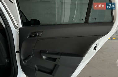 Универсал Opel Astra 2007 в 